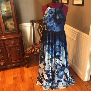 betsy & adam petite floral halter maxi gown